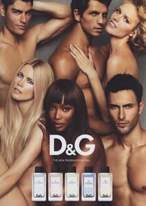 Testino_Dolce__Gabbana_DG_Fragrance_2009_01.thumb.jpeg.66a25a83811cbb2f4a90110e83462c22.jpeg