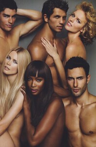 Testino_Dolce__Gabbana_DG_Fragrance_2009_05.thumb.jpeg.0d5e9ef6a8e3d843b3e1d44f131ad6e7.jpeg