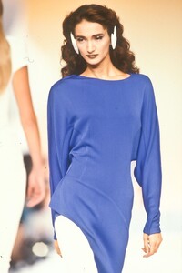 Thierry Mugler 1989 Women RTW 37.jpg