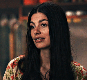 Tumblr_l_106914319355448.thumb.gif.be19ad32e82d1ff9b7fb2d34c54ab67e.gif