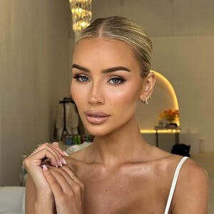 UD_monicamazevskimakeup_3357540795963560191_1522730585_19_08_2024.jpg