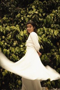 VOGUE_India_28129~0.jpg