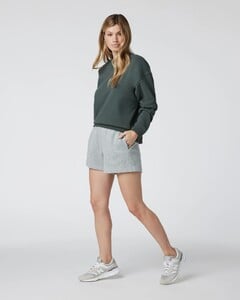 VW278APN_FA24_W_ECOMM_fleece_FULL_6.jpg