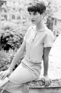 Valentino_Resort_1988_Susanna_Linsmayer_004.jpg