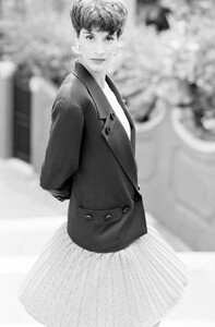 Valentino_Resort_1988_Susanna_Linsmayer_031.jpg