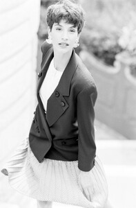 Valentino_Resort_1988_Susanna_Linsmayer_046.jpg