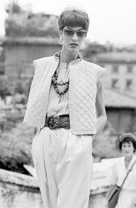 Valentino_Resort_1988_Susanna_Linsmayer_054.jpg