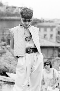 Valentino_Resort_1988_Susanna_Linsmayer_065.jpg