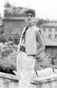 Valentino_Resort_1988_Susanna_Linsmayer_068.jpg