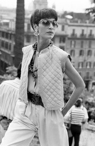 Valentino_Resort_1988_Susanna_Linsmayer_071.jpg