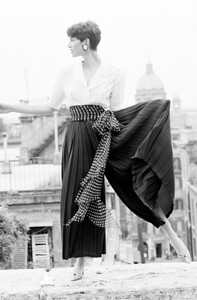 Valentino_Resort_1988_Susanna_Linsmayer_076.jpg