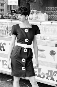 Valentino_Resort_1988_Susanna_Linsmayer_119.jpg