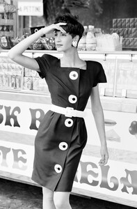 Valentino_Resort_1988_Susanna_Linsmayer_120.jpg