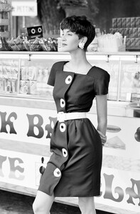 Valentino_Resort_1988_Susanna_Linsmayer_122.jpg