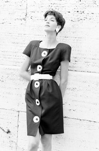 Valentino_Resort_1988_Susanna_Linsmayer_139.jpg