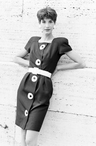 Valentino_Resort_1988_Susanna_Linsmayer_140.jpg