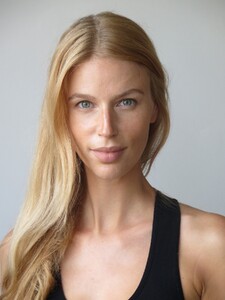 VanessaChromik1b4.thumb.jpg.f058f231a2e4584d0abd3b5084d8c740.jpg