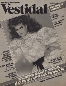 VestidalSpInvierno83_001.thumb.jpg.ed00303148a1ee1a21e53e26321434e6.jpg