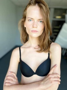 anna-arkhipova-51.thumb.jpg.762375906e0f6e849cacfc30476ae1ac.jpg