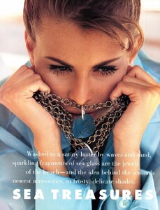 bazaar_us_may_1992_24.thumb.jpg.0c33c87c8952293be1e5cde4feaa8bde.jpg
