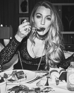 blakelively_454169561_3634072373572870_6389609516357168566_n.jpg