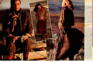 comfortable_fall_04_05.thumb.jpg.c86ba88556110501e84ca6ae7deee0c5.jpg