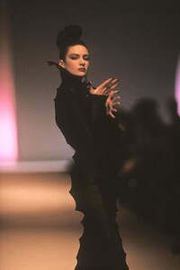 evelyneperettitm8823-.thumb.jpg.e45dd20603b9b977df297ec3b36ac5b1.jpg
