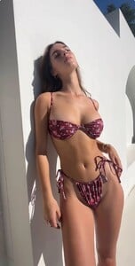 everie-swim-ig-july-2024-v0-5cg97jwzuqgd1.thumb.jpg.b28748389eeecb3fc540c5502b5a2a87.jpg