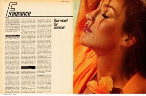 fragrance_01.thumb.jpg.cf8424007fda11551ff0aadccd94392d.jpg