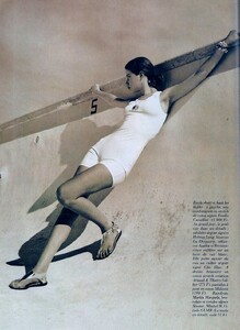 glamour_fr_june_1989_8.thumb.jpg.f25b07b594d5b56f24492b5b46cd3c67.jpg