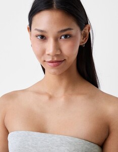 http___static.theiconic_com.au_p_bershka-2704-8696722-5.thumb.jpg.d87342fa7b842730e7bfd0ce0cd6f5d4.jpg