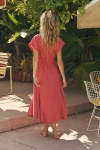 images.urbndata-15.thumb.jpg.69ba936cf24fd9076328d8a042524194.jpg