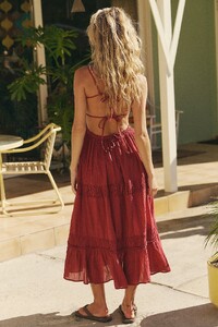 images.urbndata-8.thumb.jpg.c200a7fd870b5f910162c83e2340718d.jpg