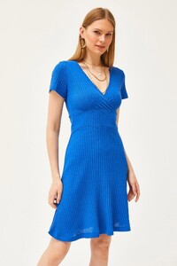 kruvaze-yaka-kisa-kollu-mini-klos-elbi-fe72c-.jpg