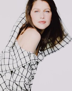 laetitia.casta_tribute_456845538_369645659523531_6267488786574126438_n.jpg