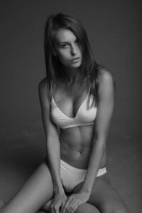 melinda_007.thumb.jpg.b09b19ff80e1fd06d5b4a6879c592e38.jpg