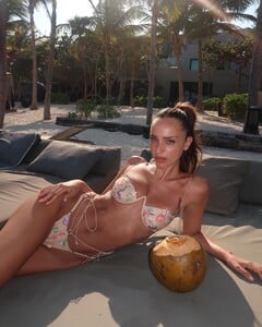 neta_alchimister_453383409_18452375455037613_4829879547543821846_n.thumb.jpg.24a83f2463eed840d80d4c2478a9358d.jpg