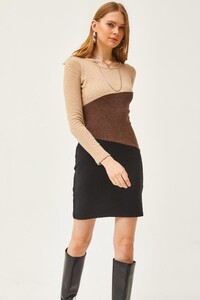 renk-bloklu-sardonlu-mini-elbise-tas-k-b686ca.jpg