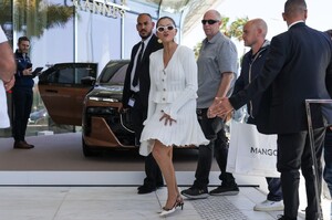 selena-gomez-spotted-in-cannes-during-the-77th-annual-cannes-film-festival-05-17-2024-15.jpg