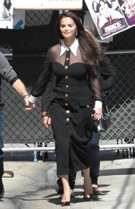 selena-gomez-stuns-in-elegant-versace-arriving-at-jimmy-kimmel-live-in-hollywood-06-26-2024-3.jpg