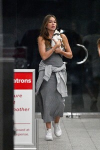 sofia-vergara-out-in-los-angeles-08-04-2024-1.jpg