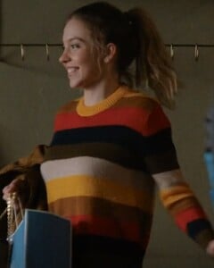 the-voyeurs-2021-pippa-sweater.jpg