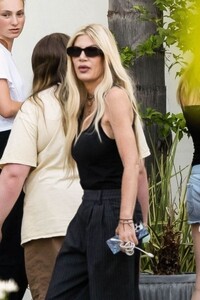 tori-spelling-out-in-calabasas-08-09-2024-2.jpg