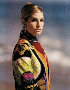 us_bazaar_june_1991_17.thumb.jpg.90d37f15c8f09b89c8b489a2ec23b44a.jpg