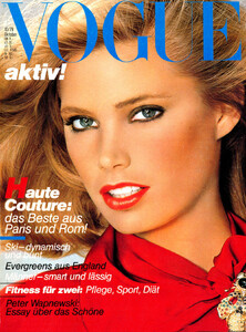 vogue_de_10_79_v1000x1500.thumb.jpg.c75170e86a32a2bcb9351a50b288cc7d.jpg