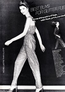 vogue_uk_december_1979_23.thumb.jpg.231d6771c56143cd13f4d69230833612.jpg