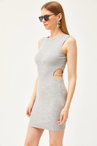 yani-cut-out-detayli-likrali-mini-elbi--4428-.jpg
