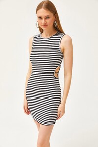yani-cut-out-detayli-likrali-mini-elbi--babe-.jpg