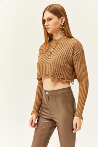 yirtik-detayli-kalin-crop-triko-kazak--751ec8.jpg