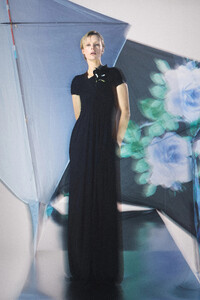 00014-shang-xia-spring-2024-ready-to-wear-credit-brand.thumb.jpg.4b9bee6d3e14a407e86a25d361f58ef1.jpg